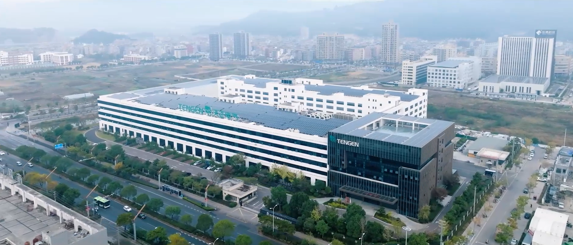 尊龙凯龙时人生就是博网址电气未来工厂